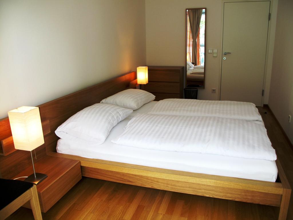 Living Vienna City Center Viena Quarto foto